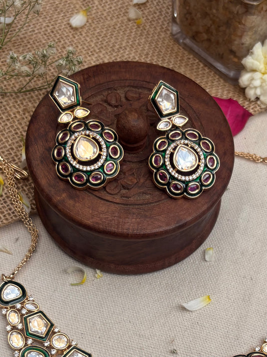 Emerald Rajwadi Kundan Set” HT1005