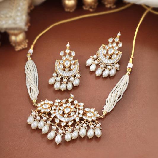 Safed Noor pachi Kundan Set PC1008