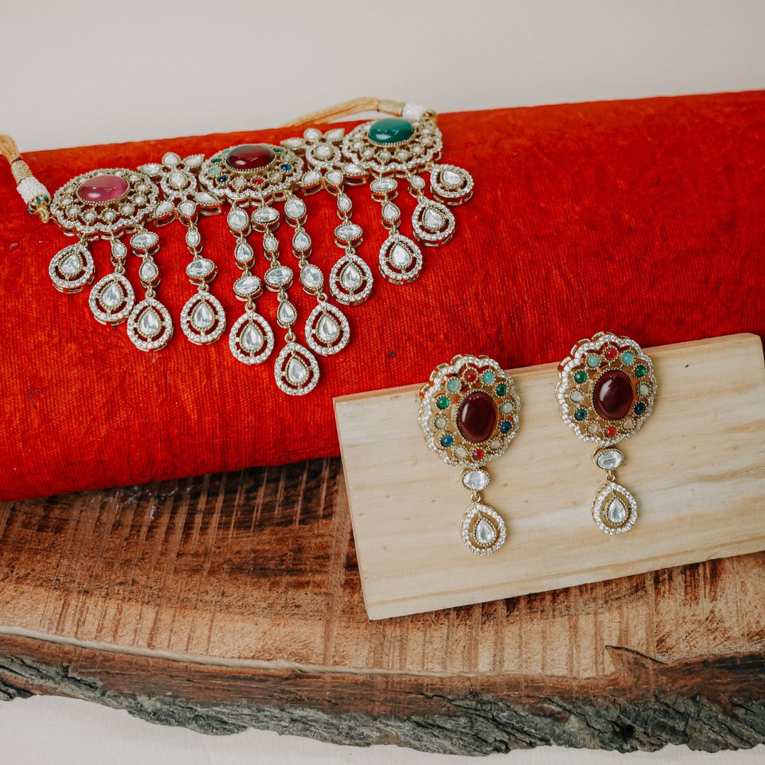 Elegant Multi-Stone Necklace Set