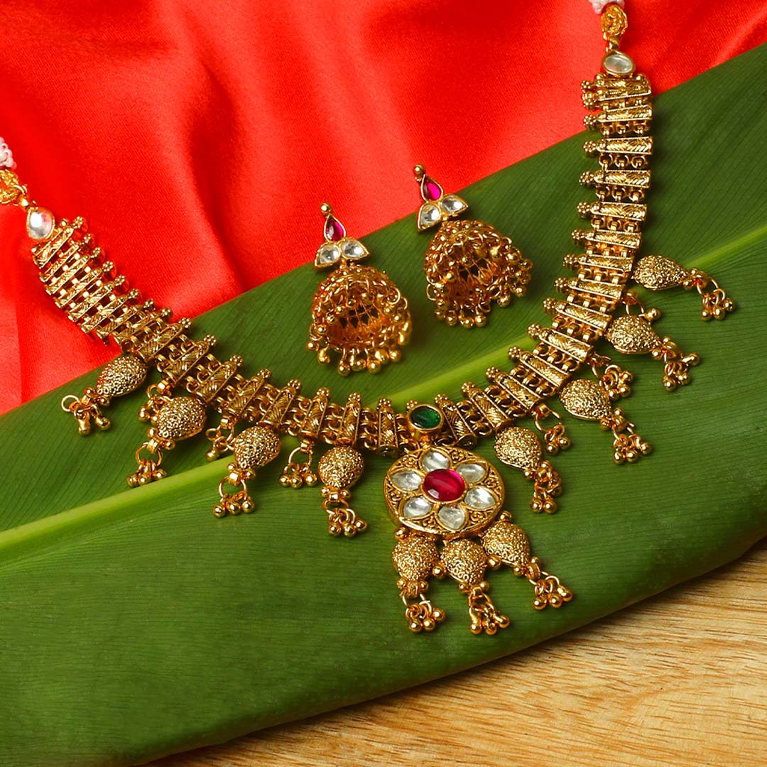 Regal Blossom Kundan Necklace Set