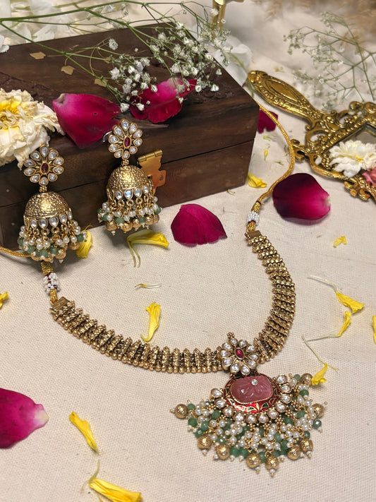 Gulraiz Kundan  Set HT1007