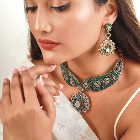 Aarohi Emerald Heritage Choker Set