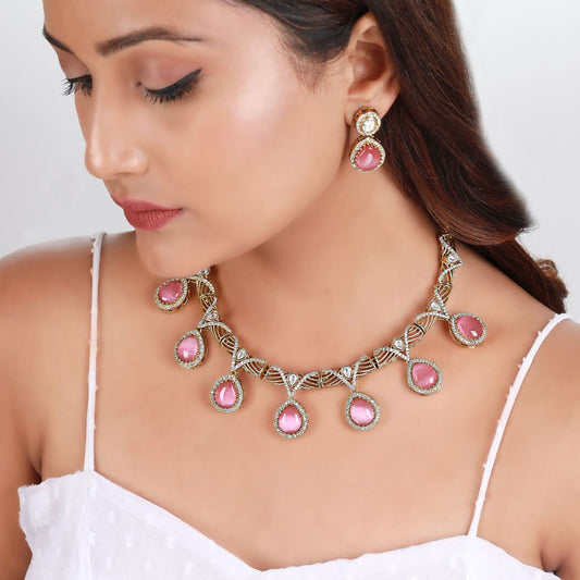 Elegant Pink Teardrop Necklace Set