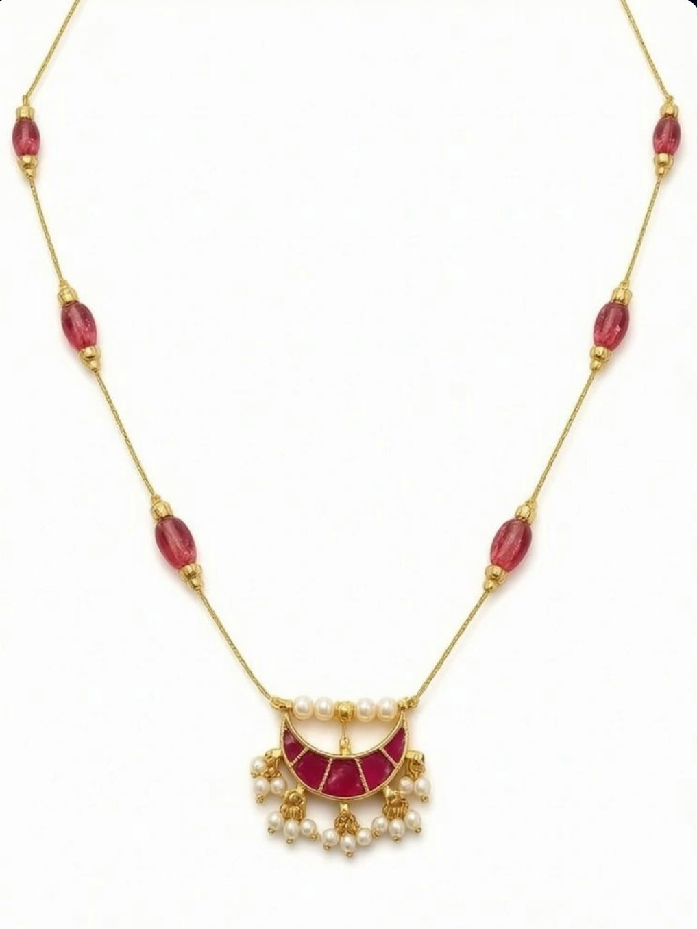 Ruby pearl crescent necklace MN 1005