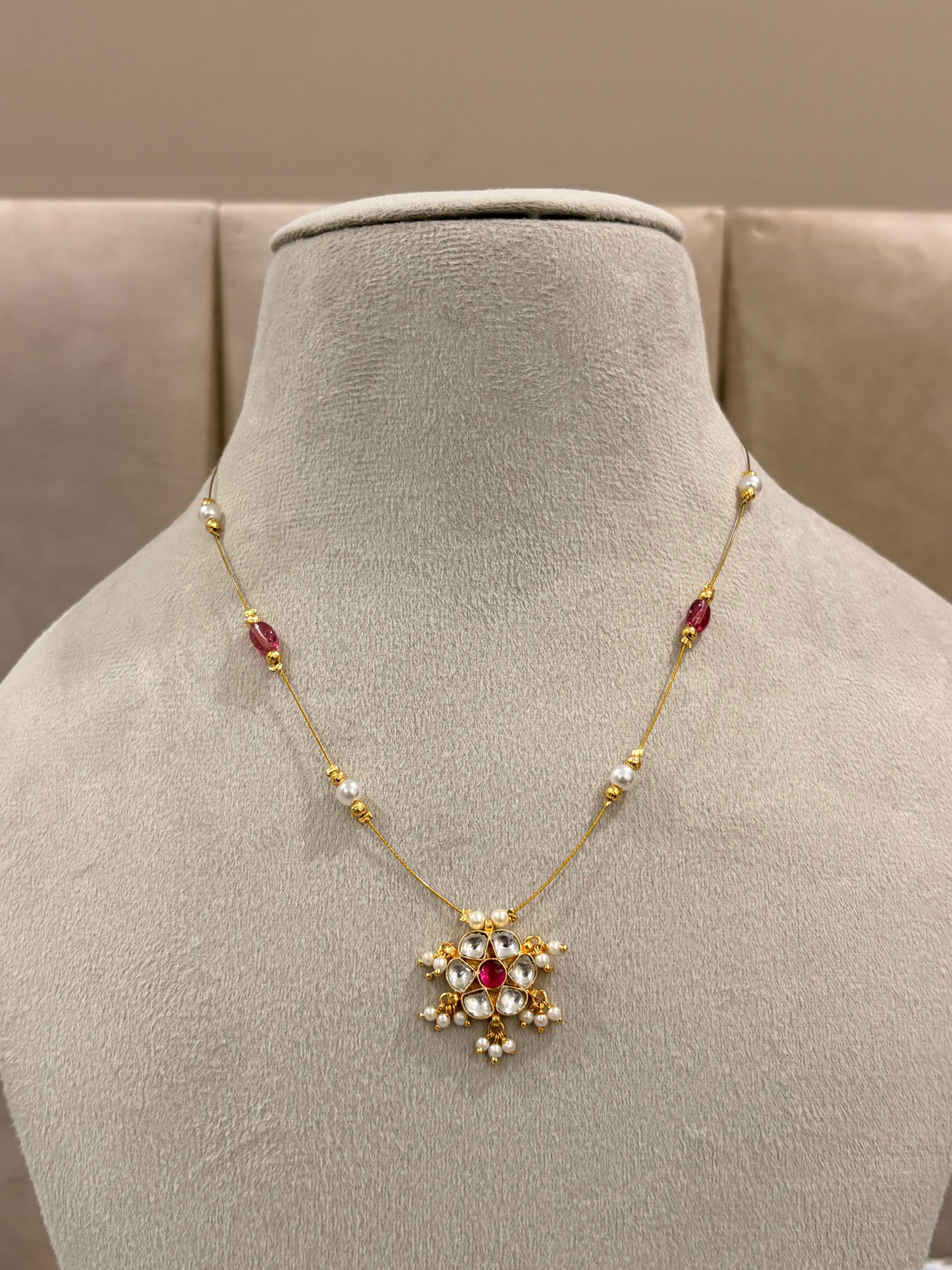 Ruby Star Necklace MN1003