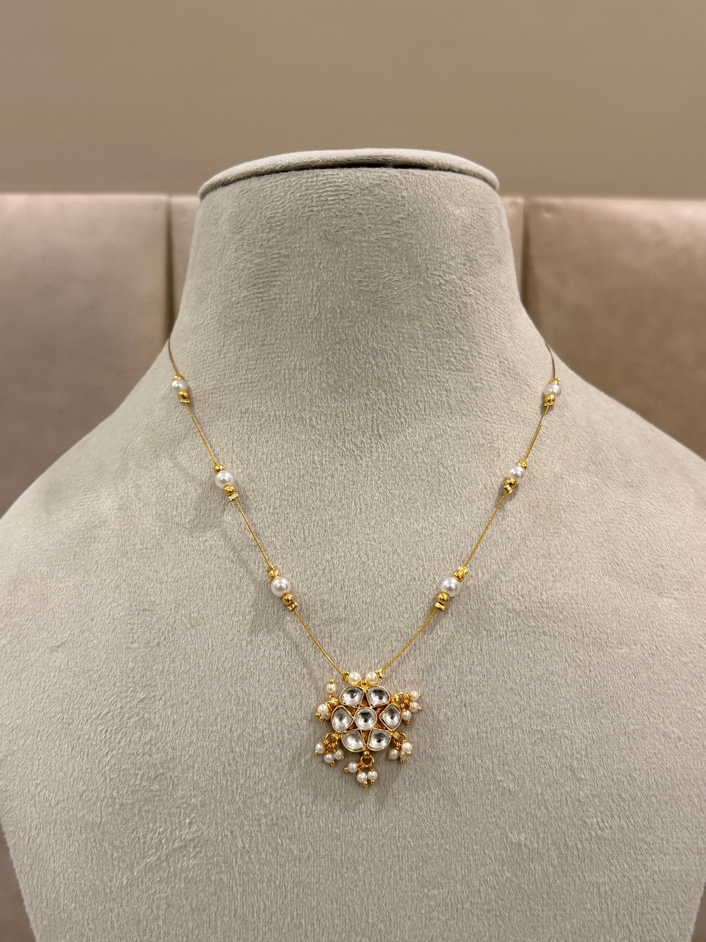 Pearl Bloom Necklace MN1002