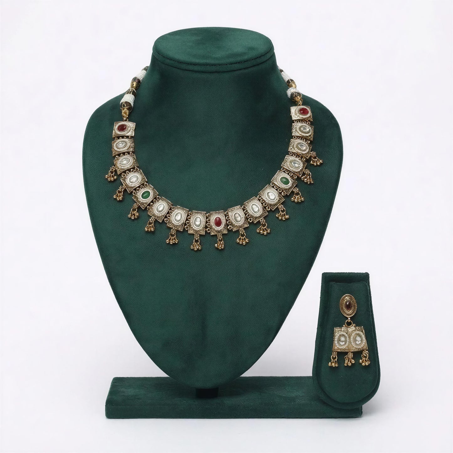 Nayantara Heritage Set